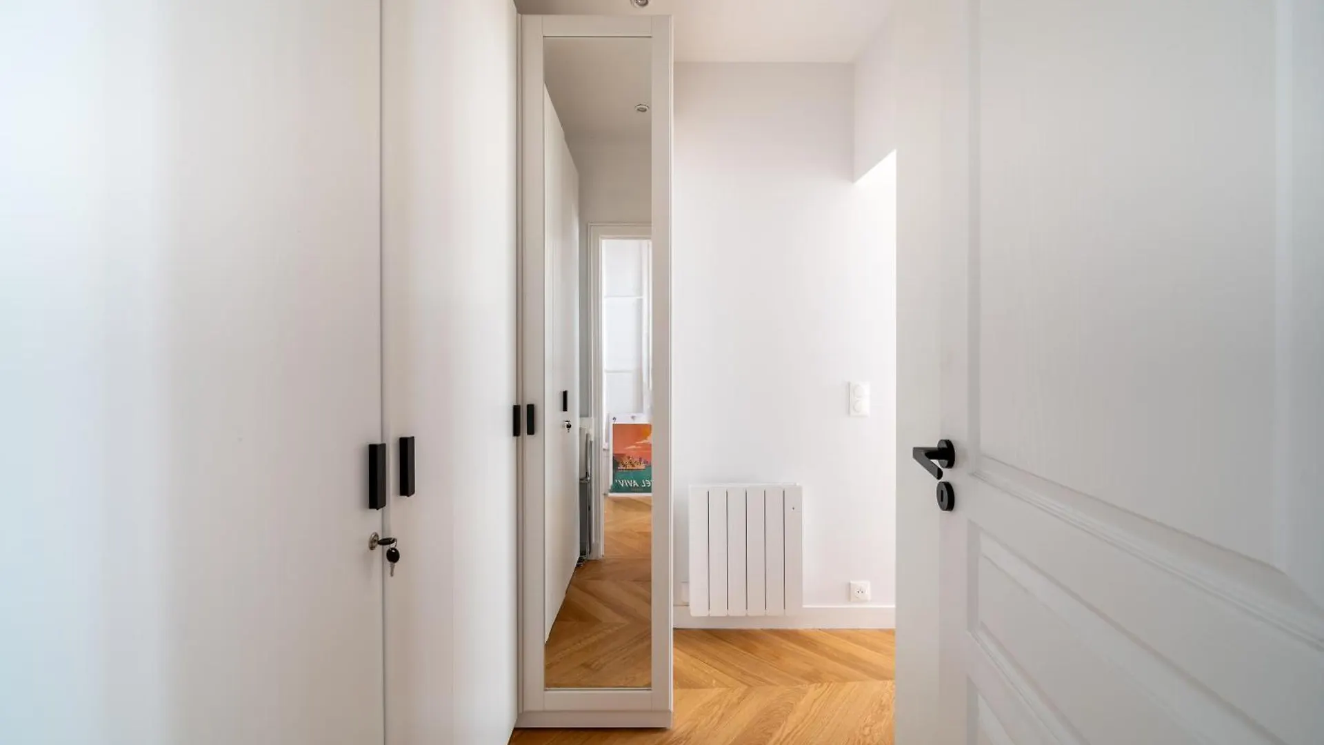 50 M² Lumineux Et Refait A Neuf شقة *